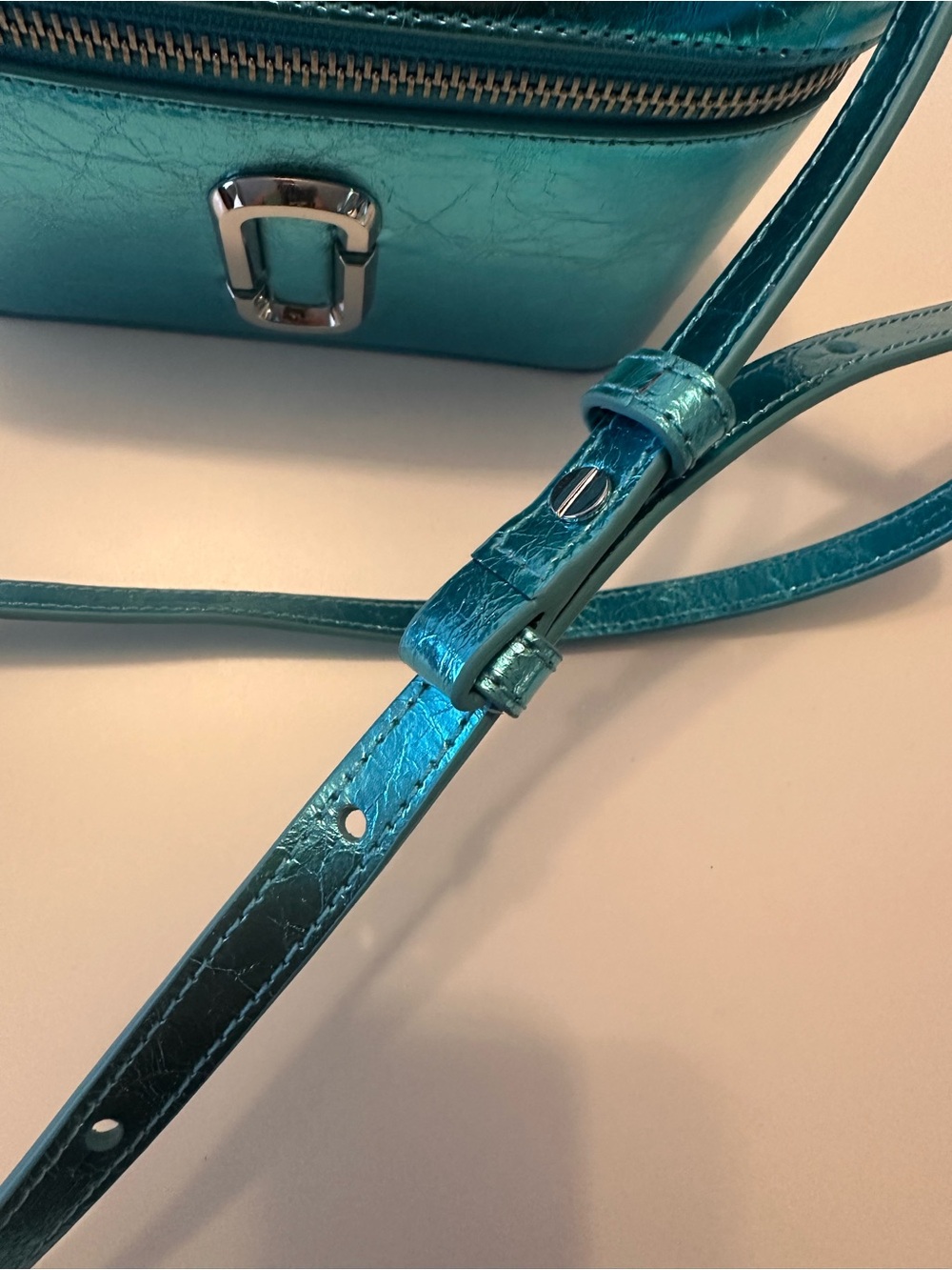Marc Jacobs Metallic Teal Vanity Case with Top Handle - Picture 9 of 9